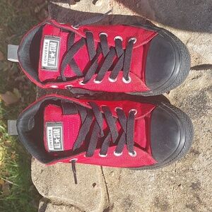 Converse high tops EUC